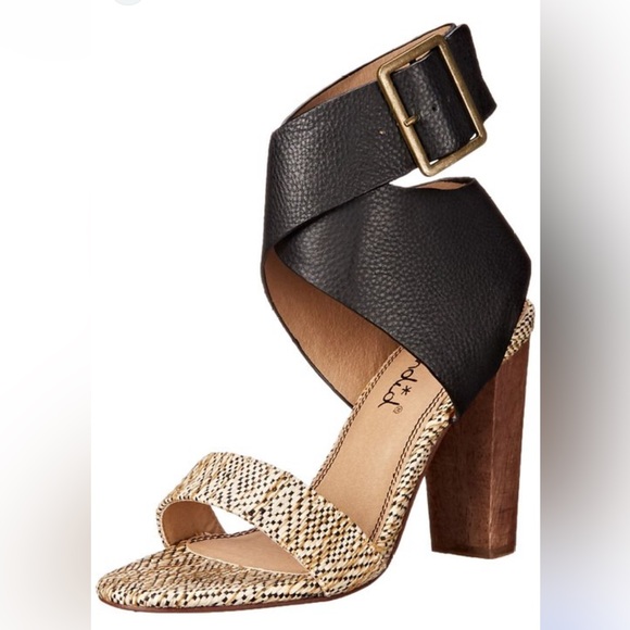 Splendid Shoes - Splendid Black and Tan Heeled Sandals with Chunky Heel